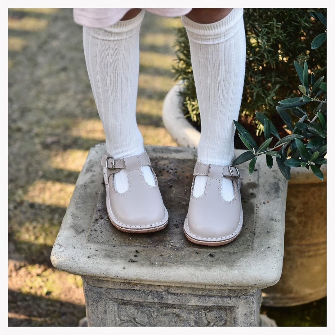 500 Almond Selina T-Strap