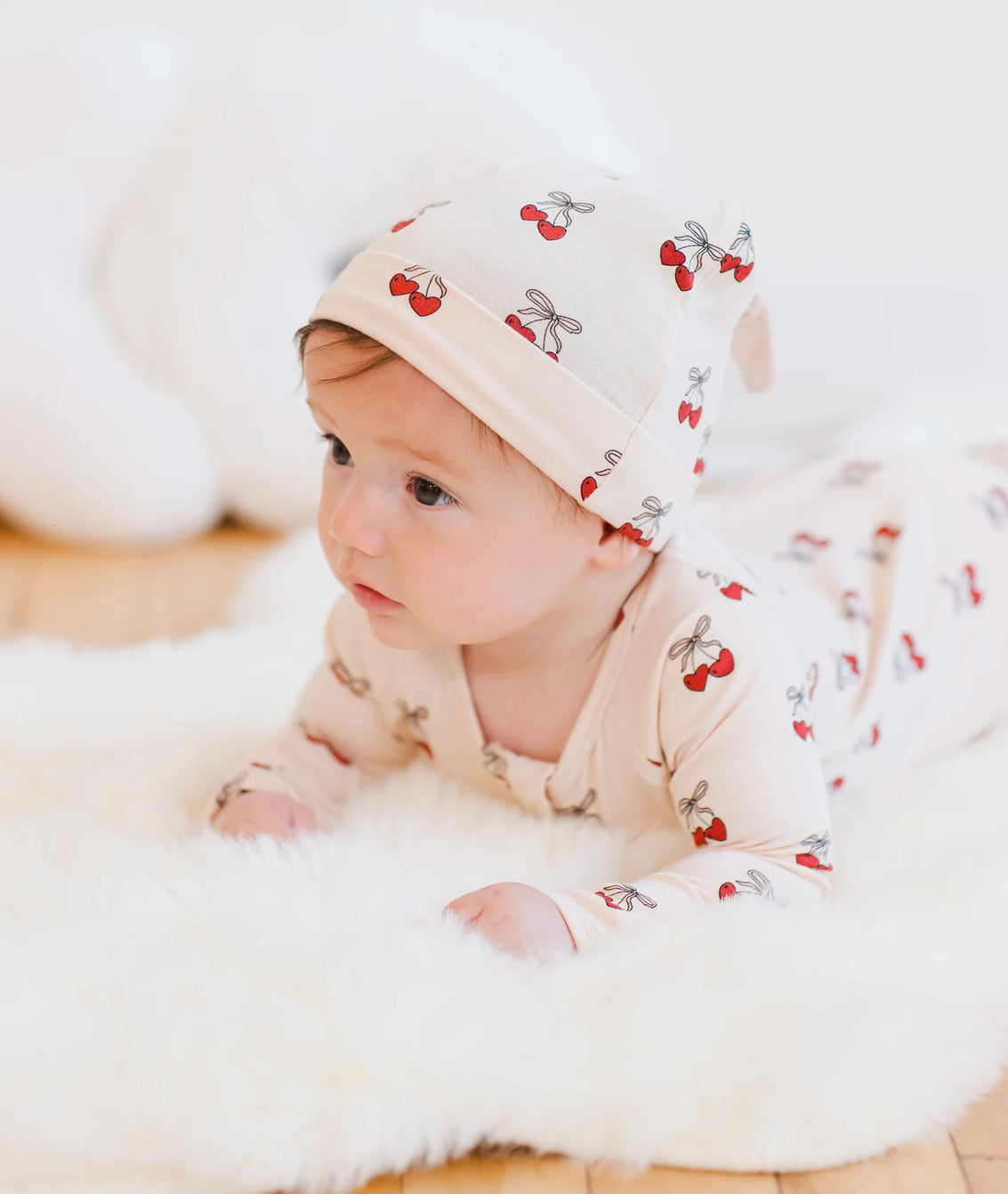 Mon Amour Swaddle & Knotted Hat Set