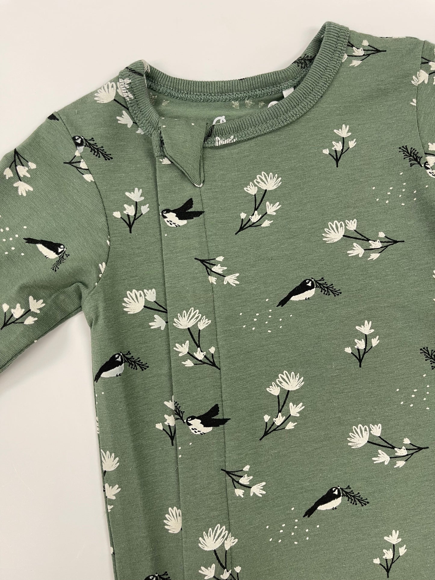 Birds Of Lily