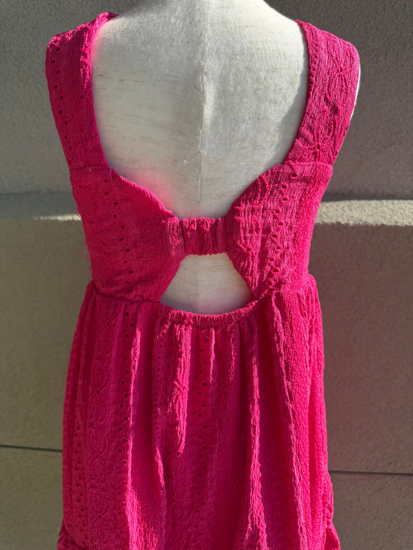 3962 Hot Pink Lace Dress