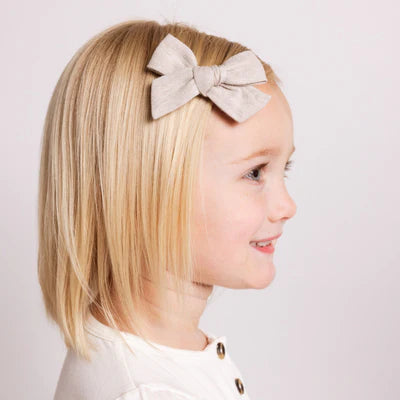 Oatmeal Chambray Clip