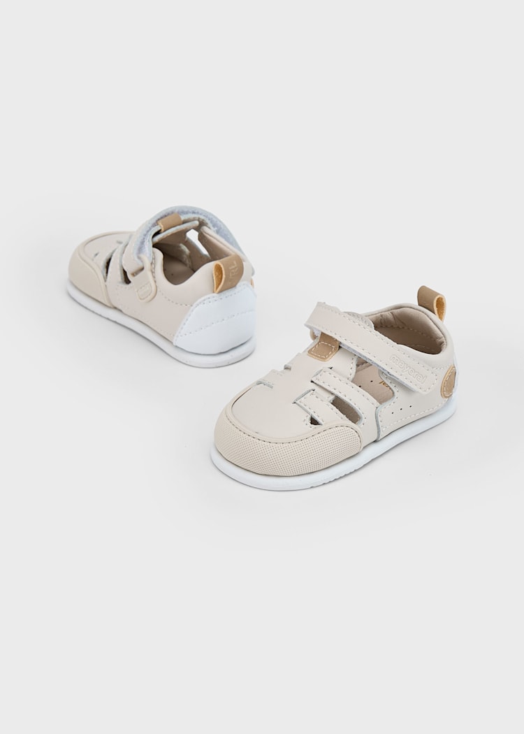 41662 Natural Boy Sandal
