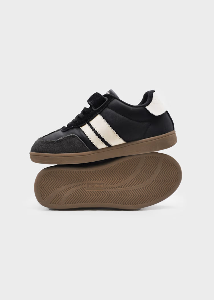Black Trainers Sneaker