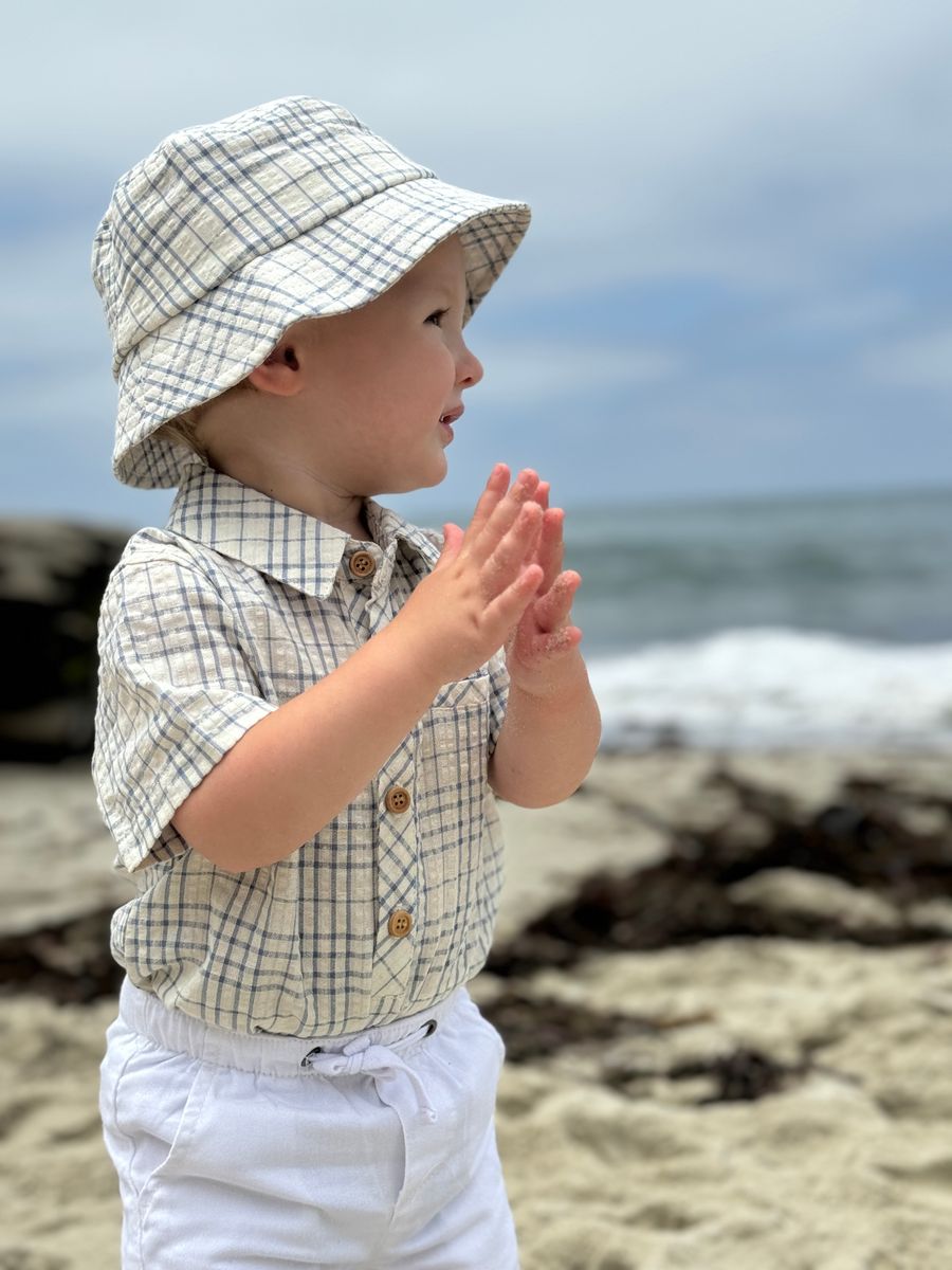Chambray Cream Bucket Hat