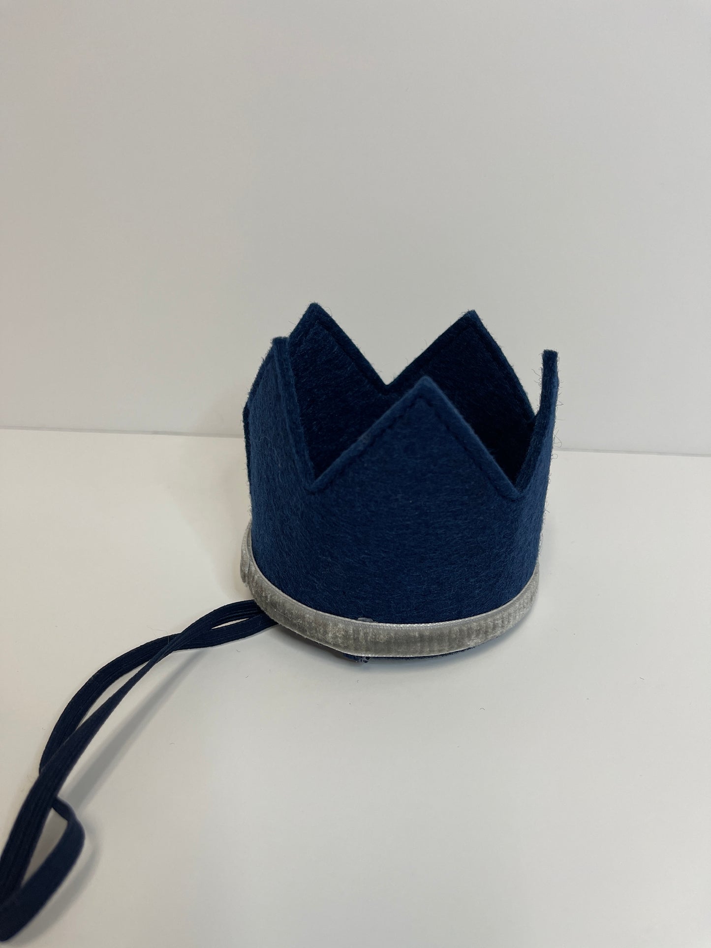 Navy/Gray Crown