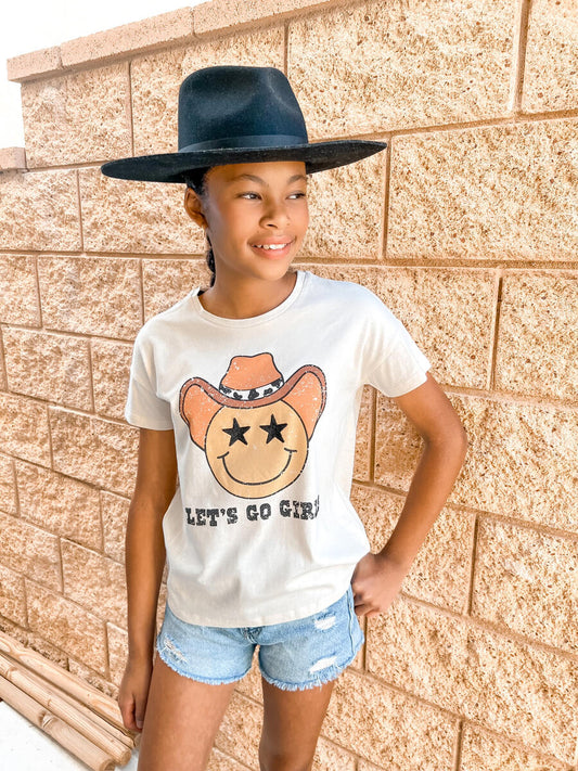 Let’s go girl smile tee