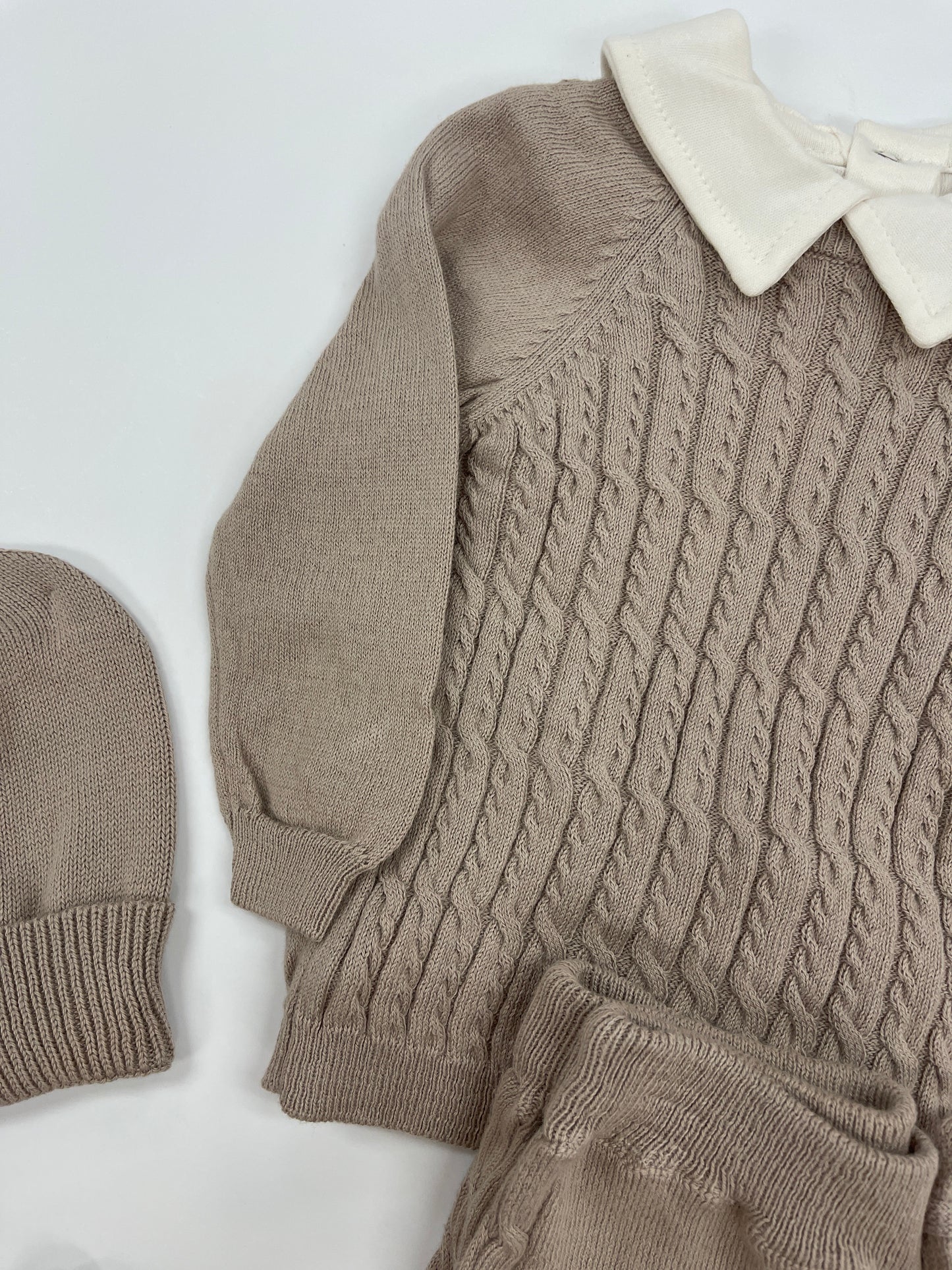 6979 Taupe knitted Set