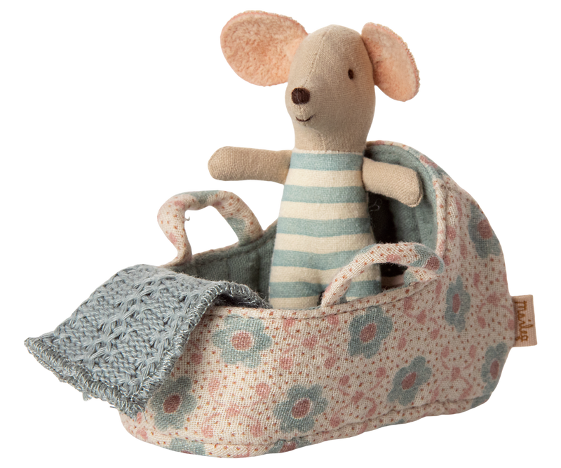 Carry Cot Baby Mouse