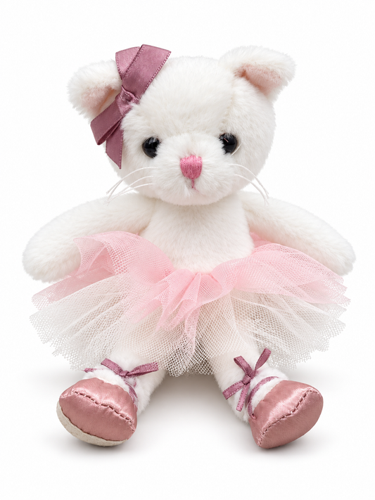 Anya White Cat