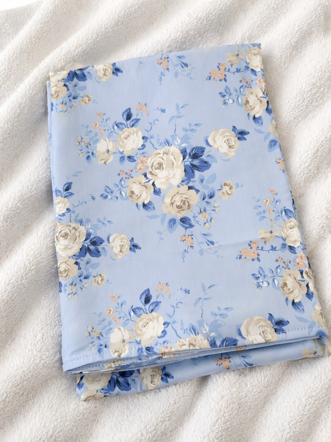 Ashley Rose Floral Blanket