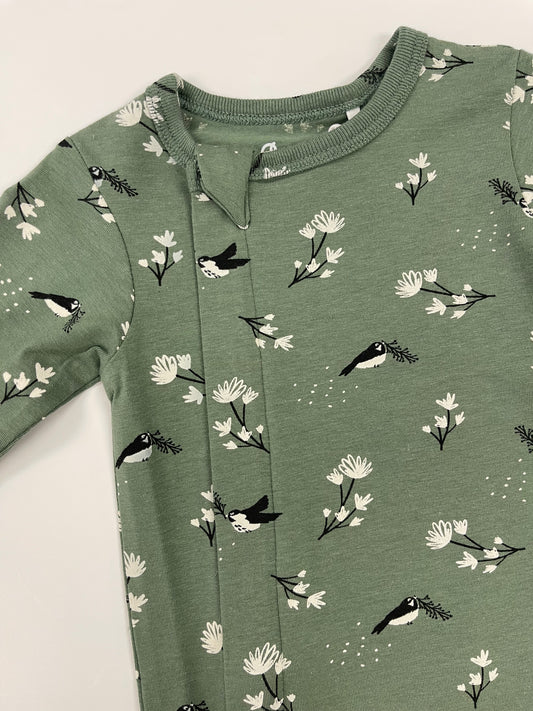 Birds Of Lily
