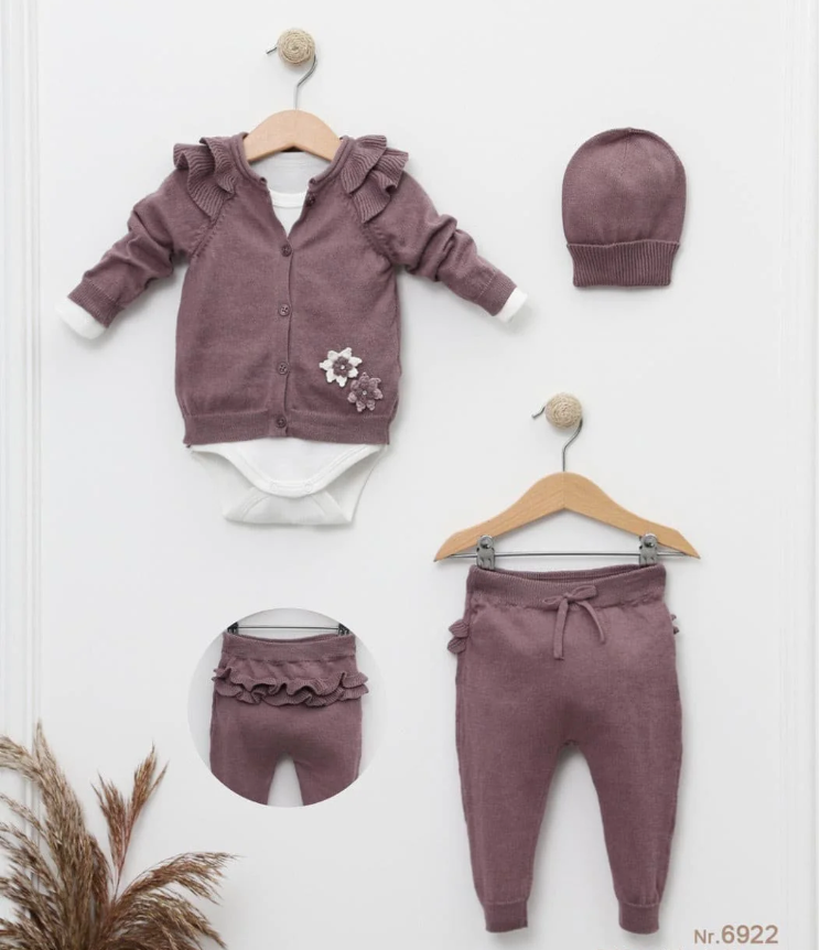 6922 Lilac Baby Set W/Beanie