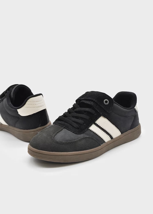 Black Trainers Sneaker